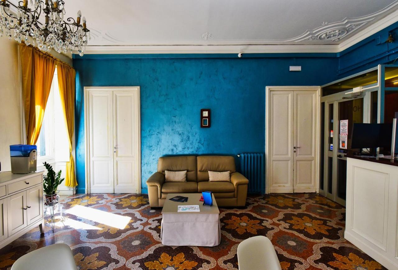 Hotel Suisse Genua Exteriör bild