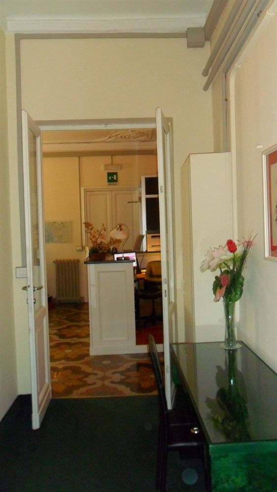 Hotel Suisse Genua Exteriör bild